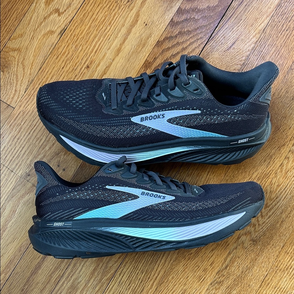 Brooks Ghost 17 Women's 9 Medium